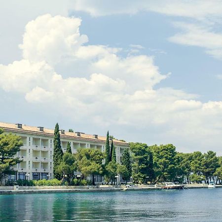 Brijuni Rooms Karmen Фажана Экстерьер фото